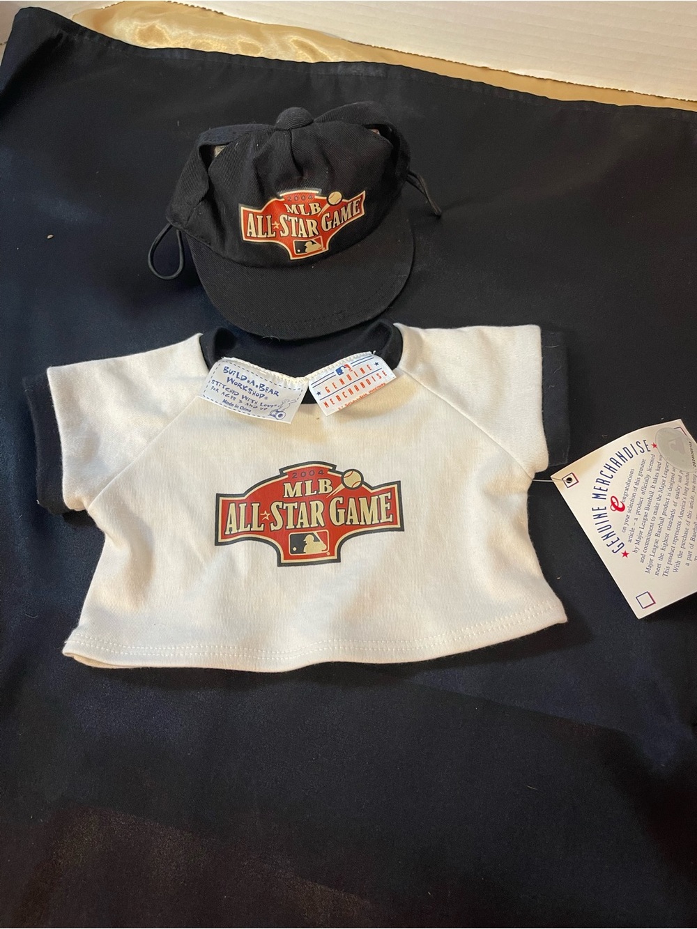 Build-A-Bear White and Black 2004 MLB All-Star Game Tee with Cap